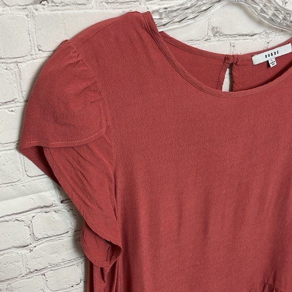 RO & DE Salmon Red Tulip Short Sleeved Blouse - Picture 4 of 13